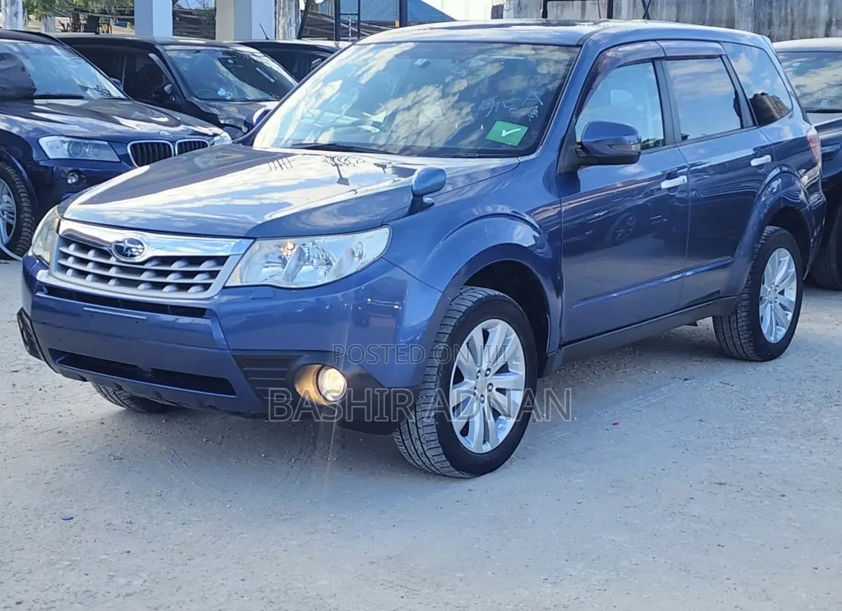 Subaru Forester 2012 Blue