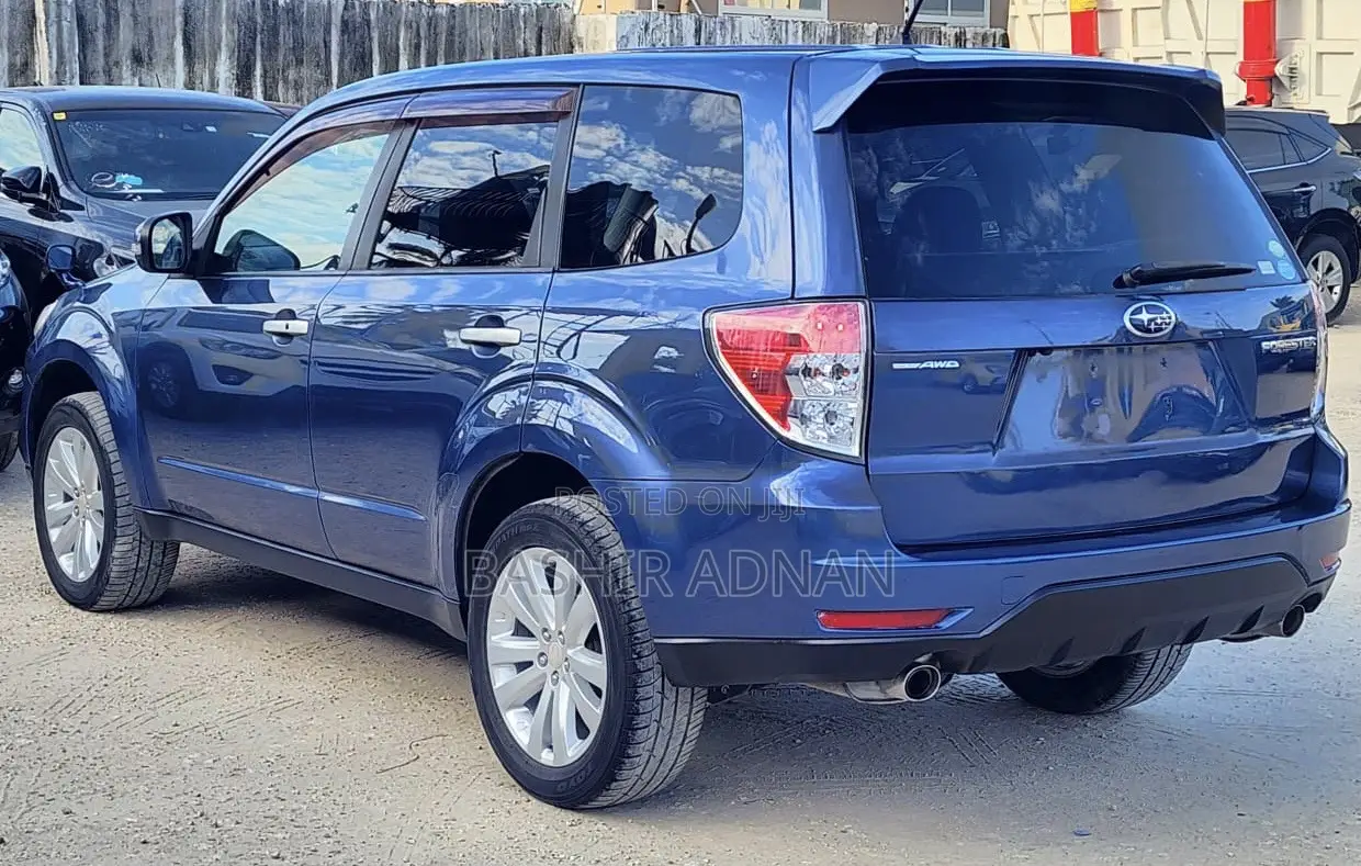 Subaru Forester 2012 Blue