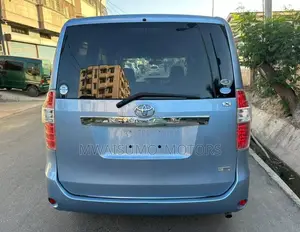 Toyota Noah 2008 Blue