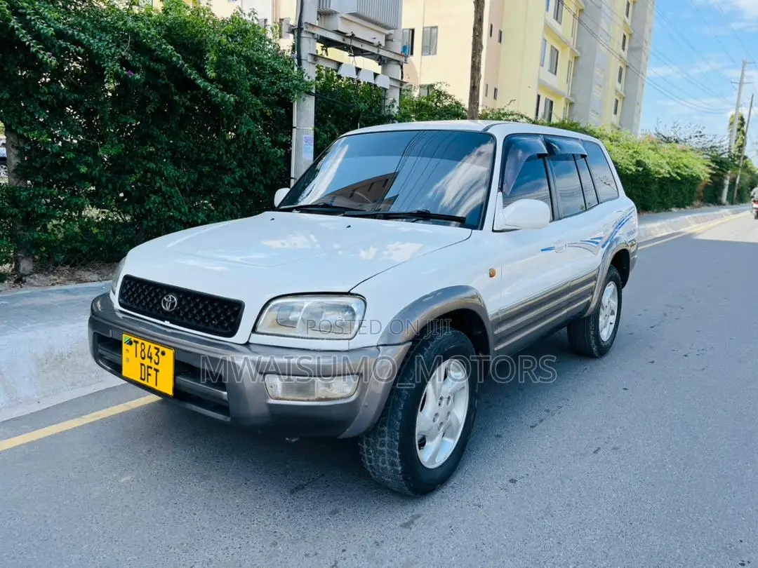 Toyota RAV4 1994 Off white