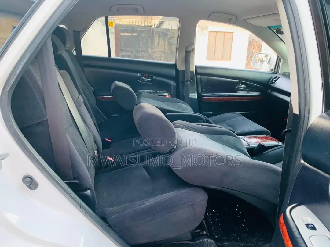 Toyota Harrier 2004 White