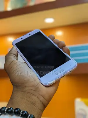 Sharp Aquos Sense 2 SHV43 32 GB