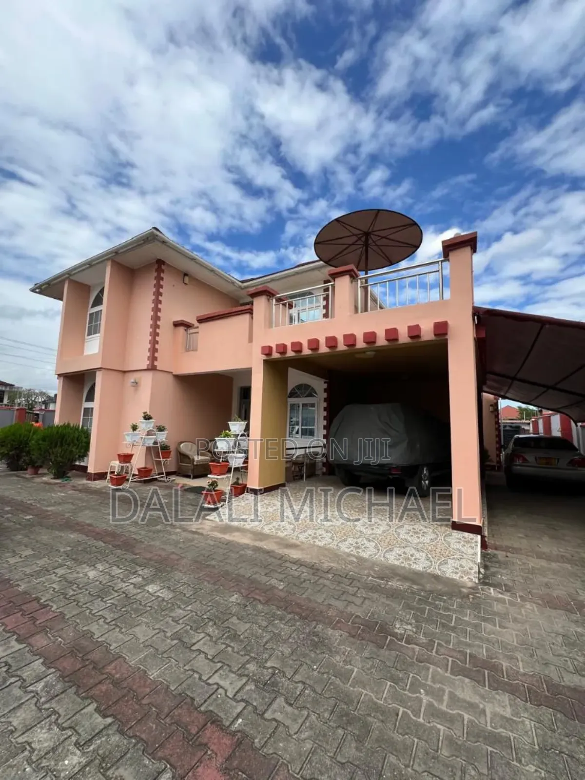 5bdrm House in Mbezibeach for sale