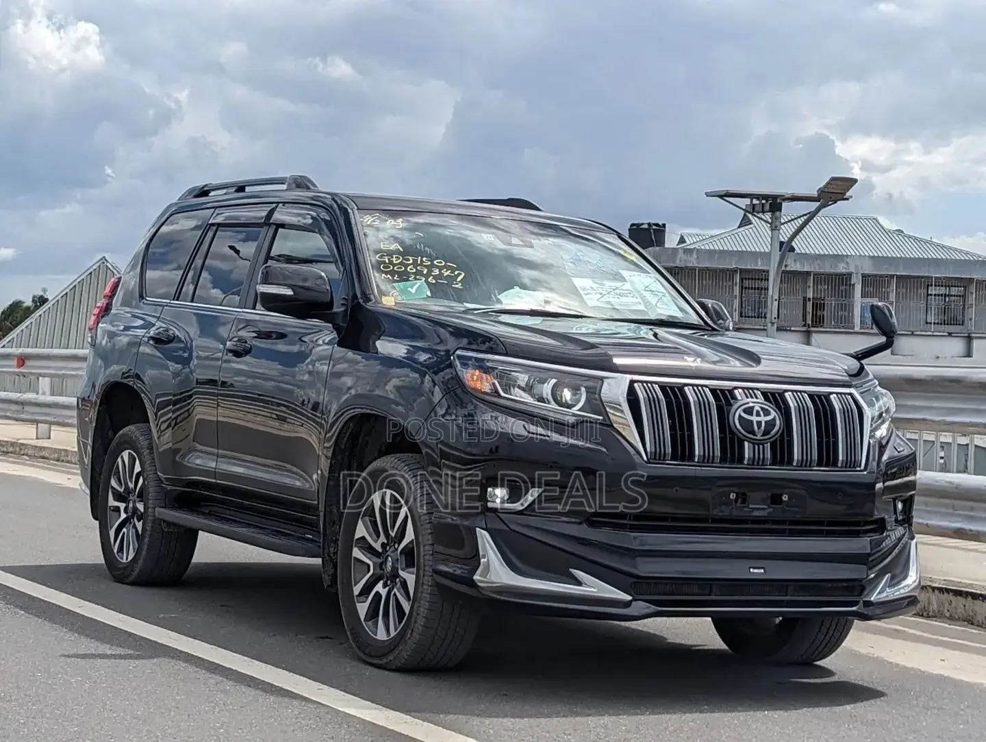 Toyota Land Cruiser Prado 2021 Black