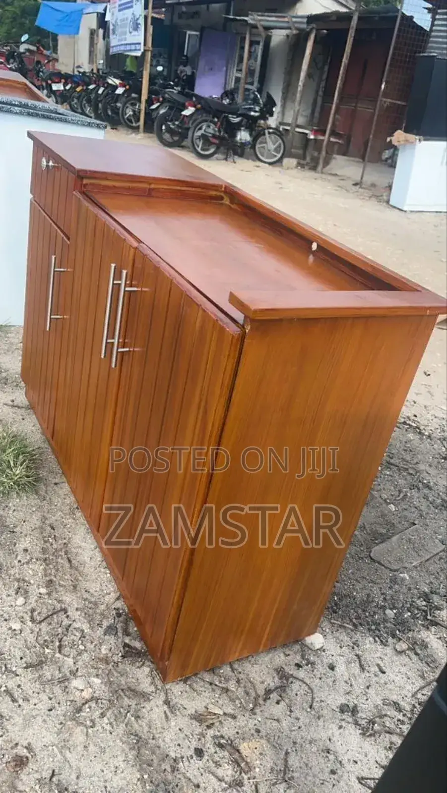 Kitchen Cabinet