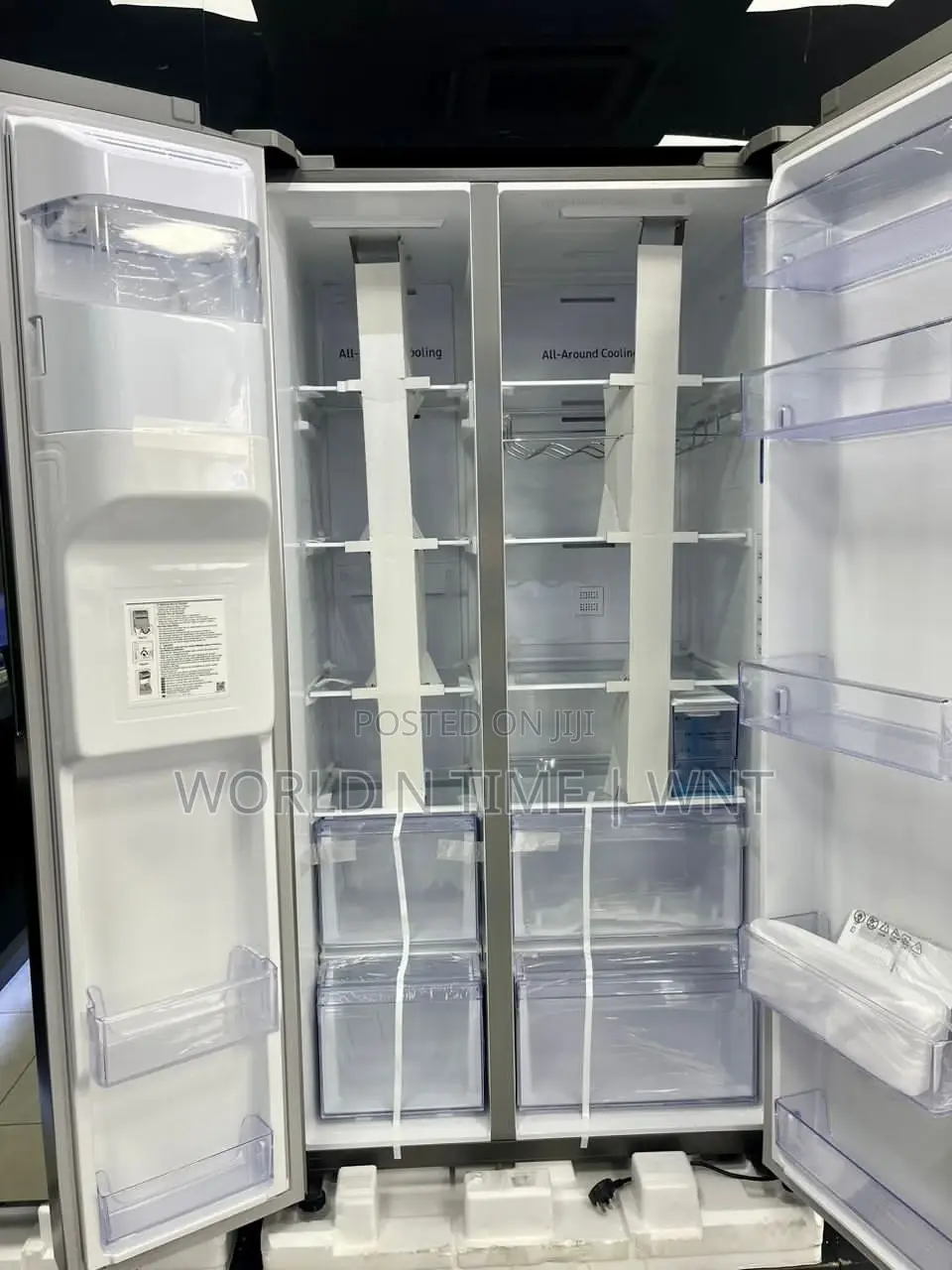 SAMSUNG Side by Side Refrigerator RS64 R5111 M9- 635 LTR