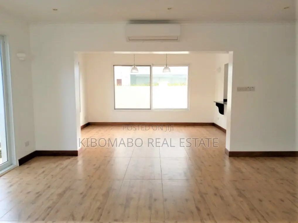 4bdrm Villa in Oyster Bay for rent