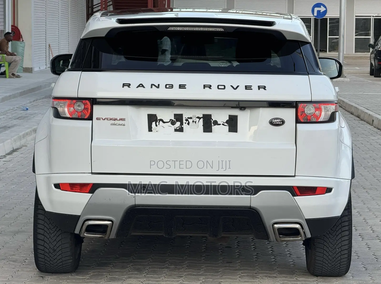 Land Rover Range Rover Evoque Pure AWD 5-Door 2013 White