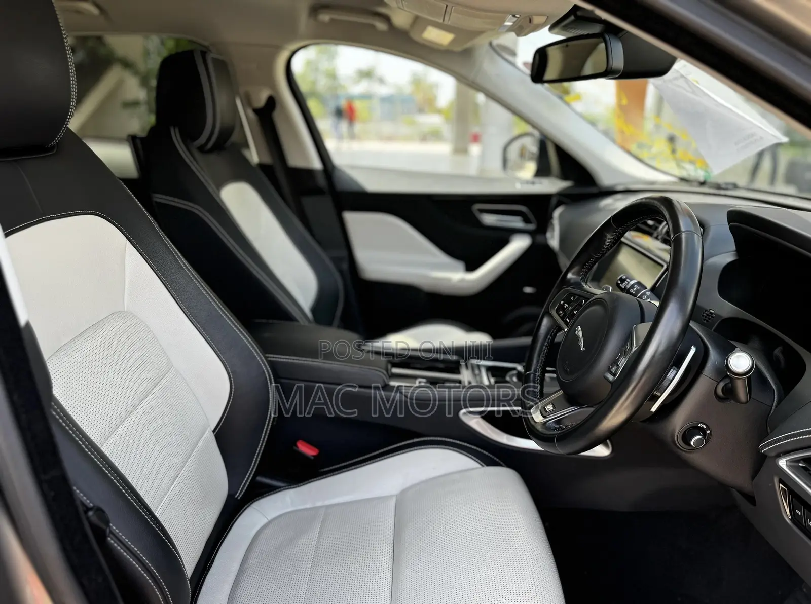 Jaguar F-Pace 20d R-Sport AWD 2018 Gray