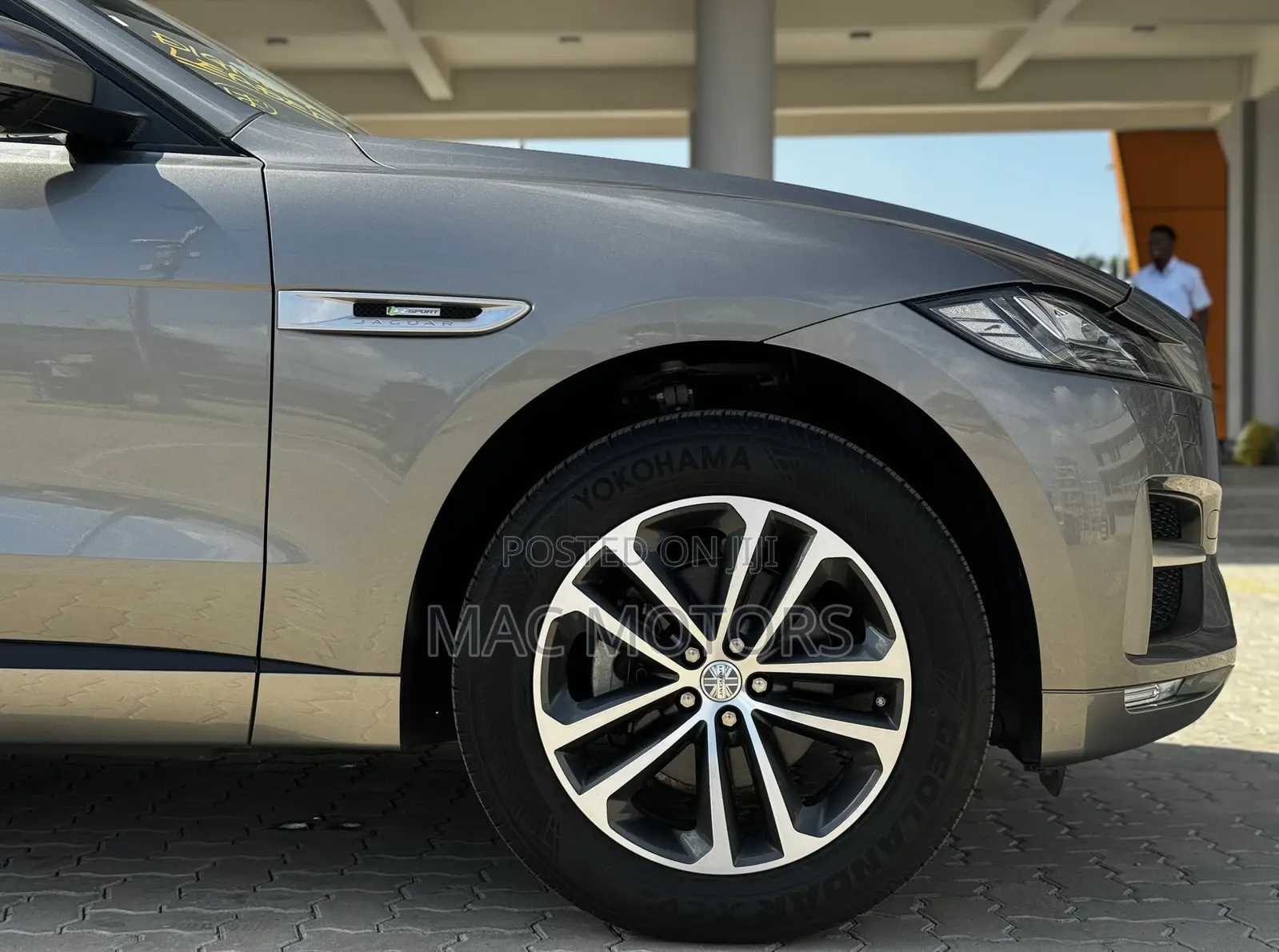 Jaguar F-Pace 20d R-Sport AWD 2018 Gray
