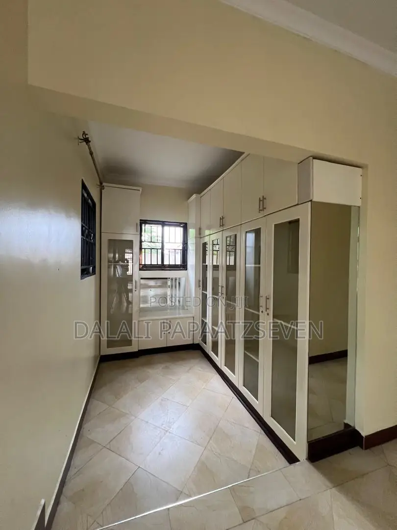 3bdrm House in Dalalipapaatzseven, Kinondoni for rent