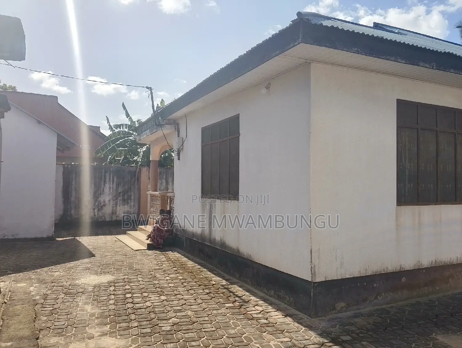 Furnished 4bdrm Apartment in Mbagala Mbande for sale