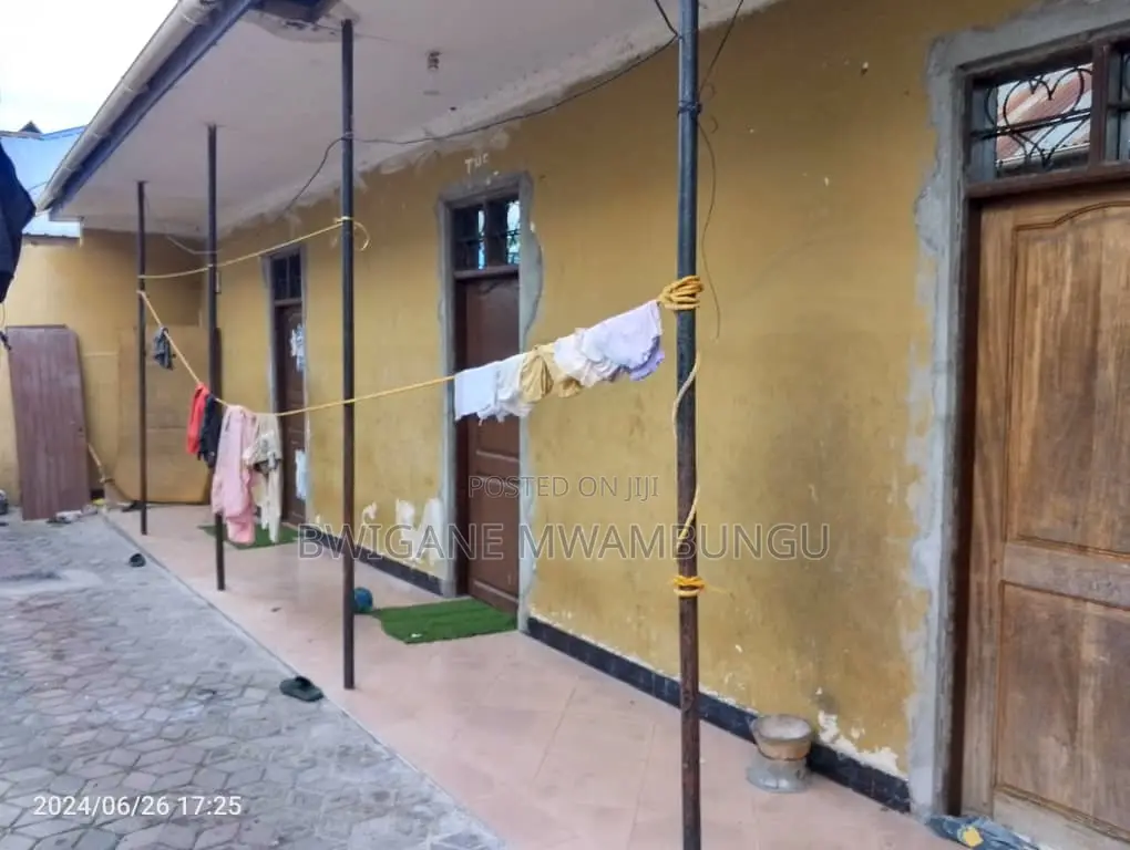Furnished 7bdrm Apartment in Mbagala Chamazi for sale