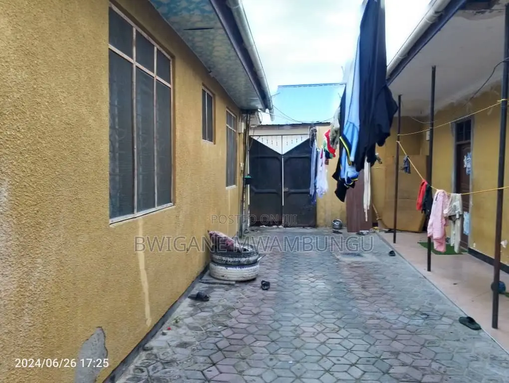 Furnished 7bdrm Apartment in Mbagala Chamazi for sale