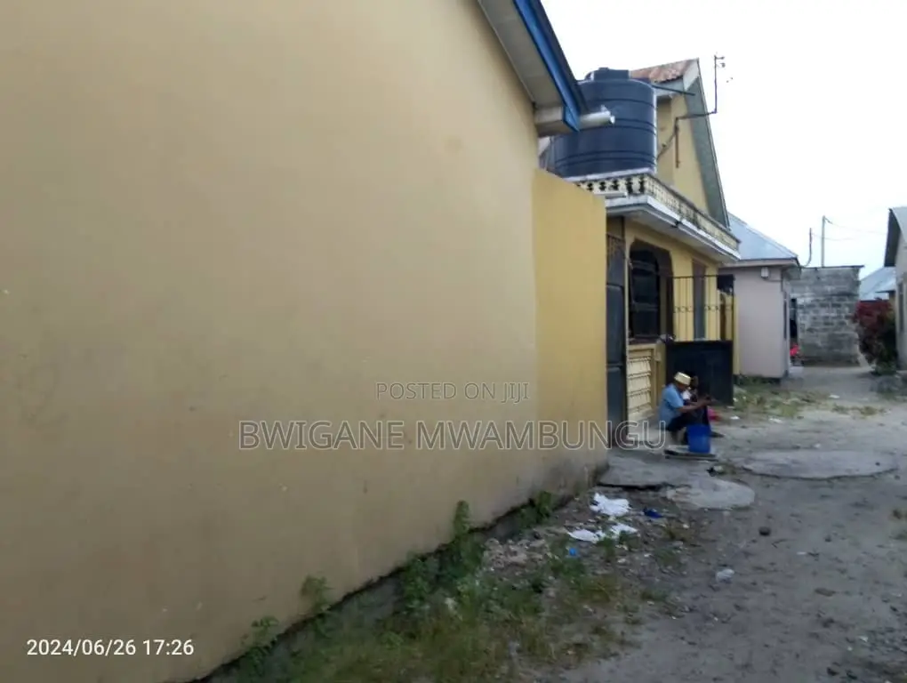 Furnished 7bdrm Apartment in Mbagala Chamazi for sale