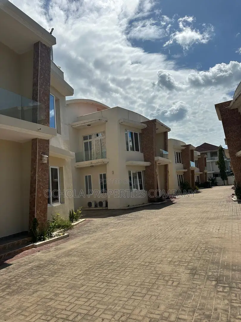 Furnished 4bdrm Villa in Mbezi Beach for rent