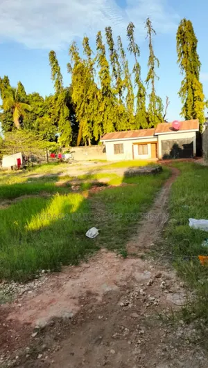 Plot Area SQM 800 for Sale TSH 90ml at Ununio