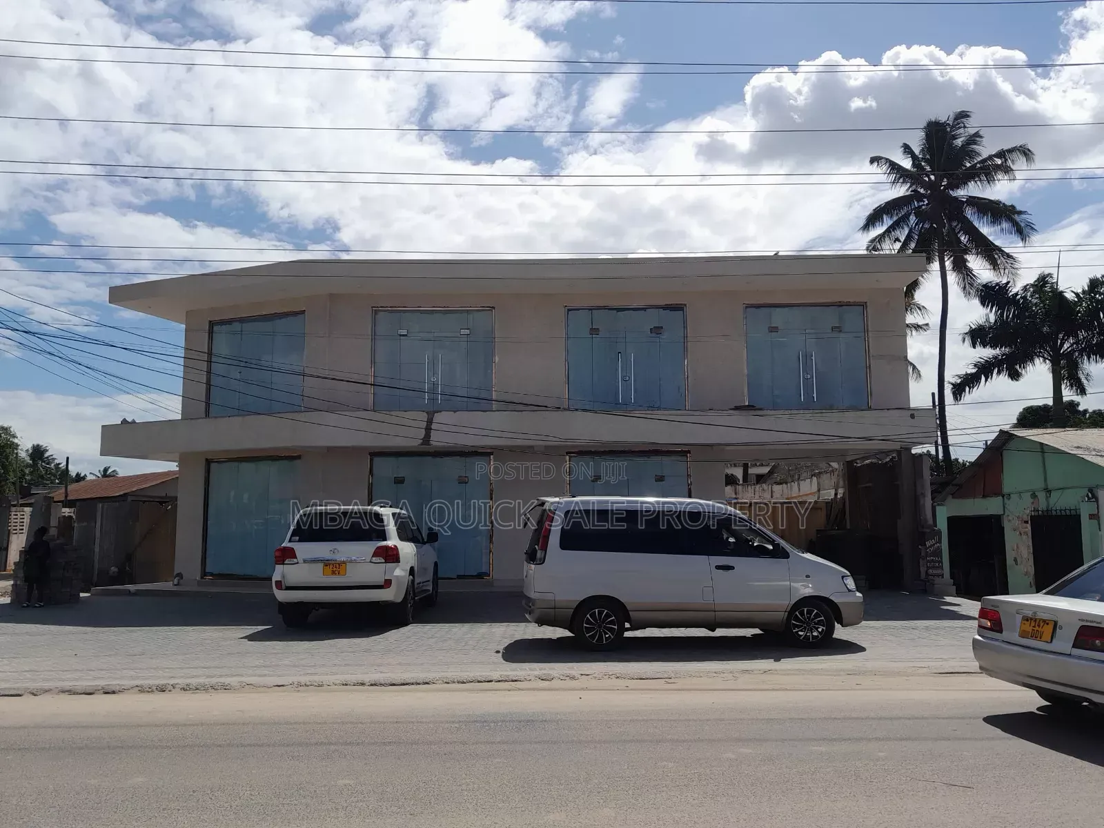 Shop Frem Area Sqm80 for Rent at Mwenge Lufungila