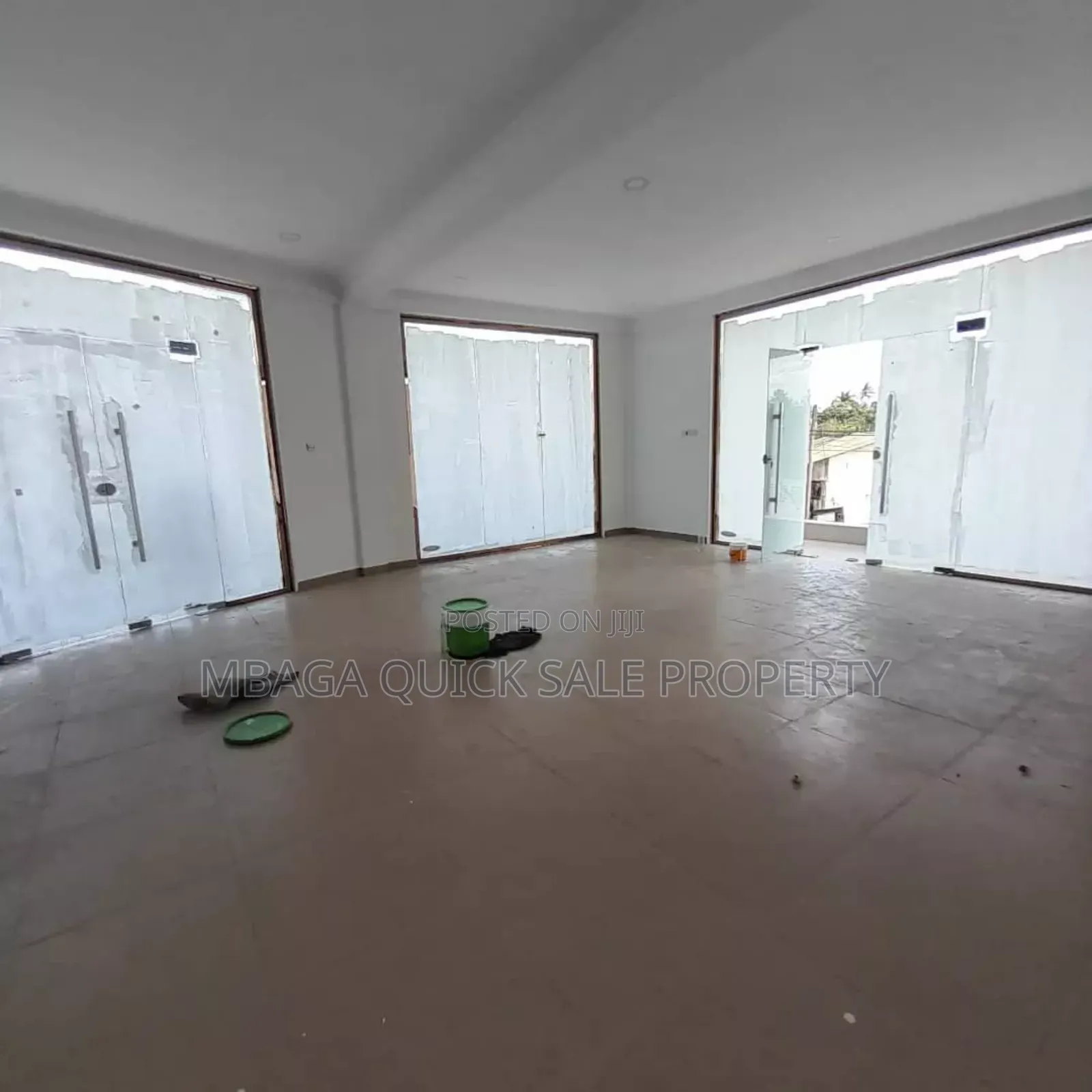 Shop Frem Area Sqm80 for Rent at Mwenge Lufungila