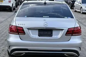Mercedes-Benz E350 2014 Silver