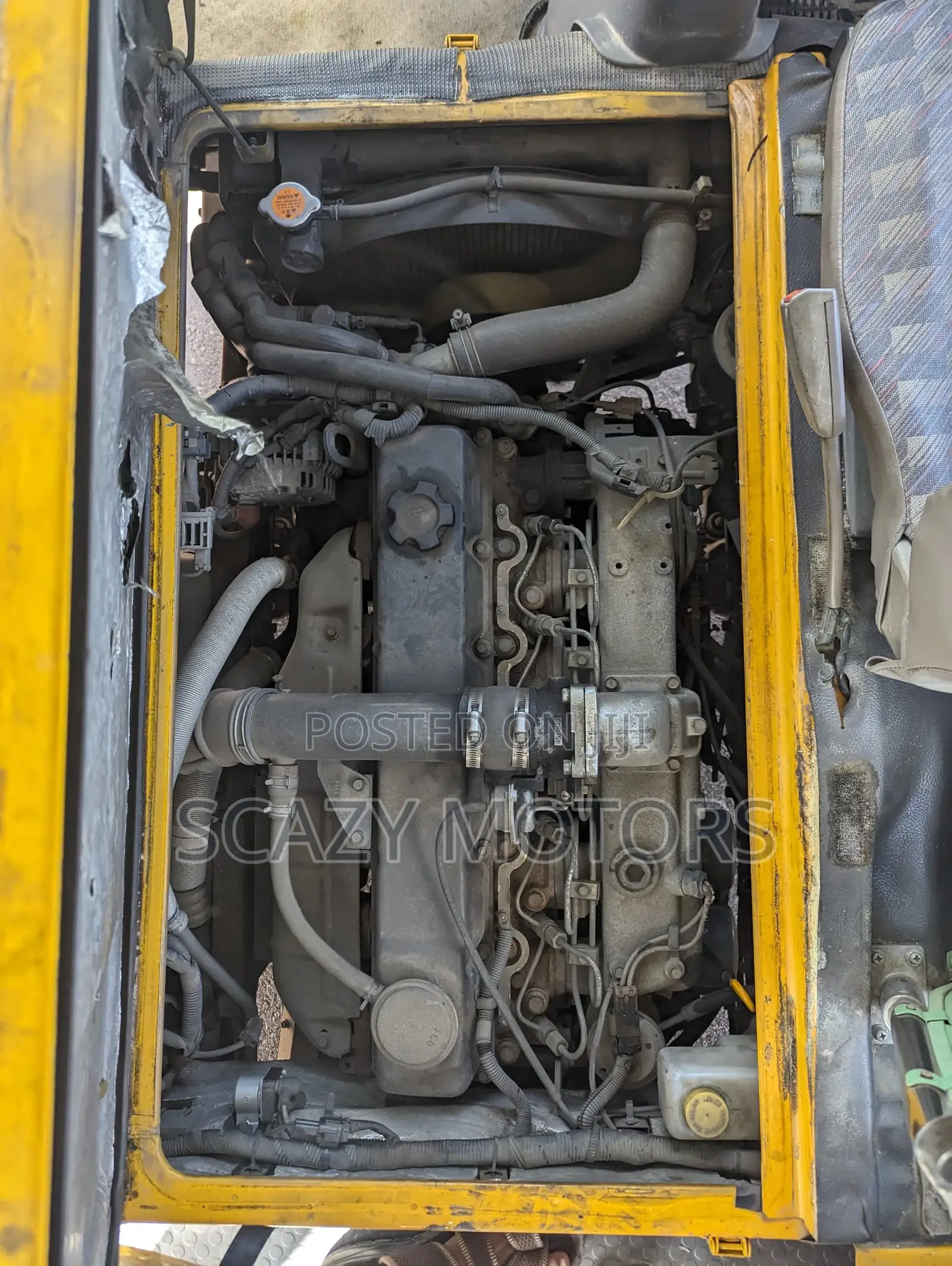 Nissan Civilian 2002 Yellow
