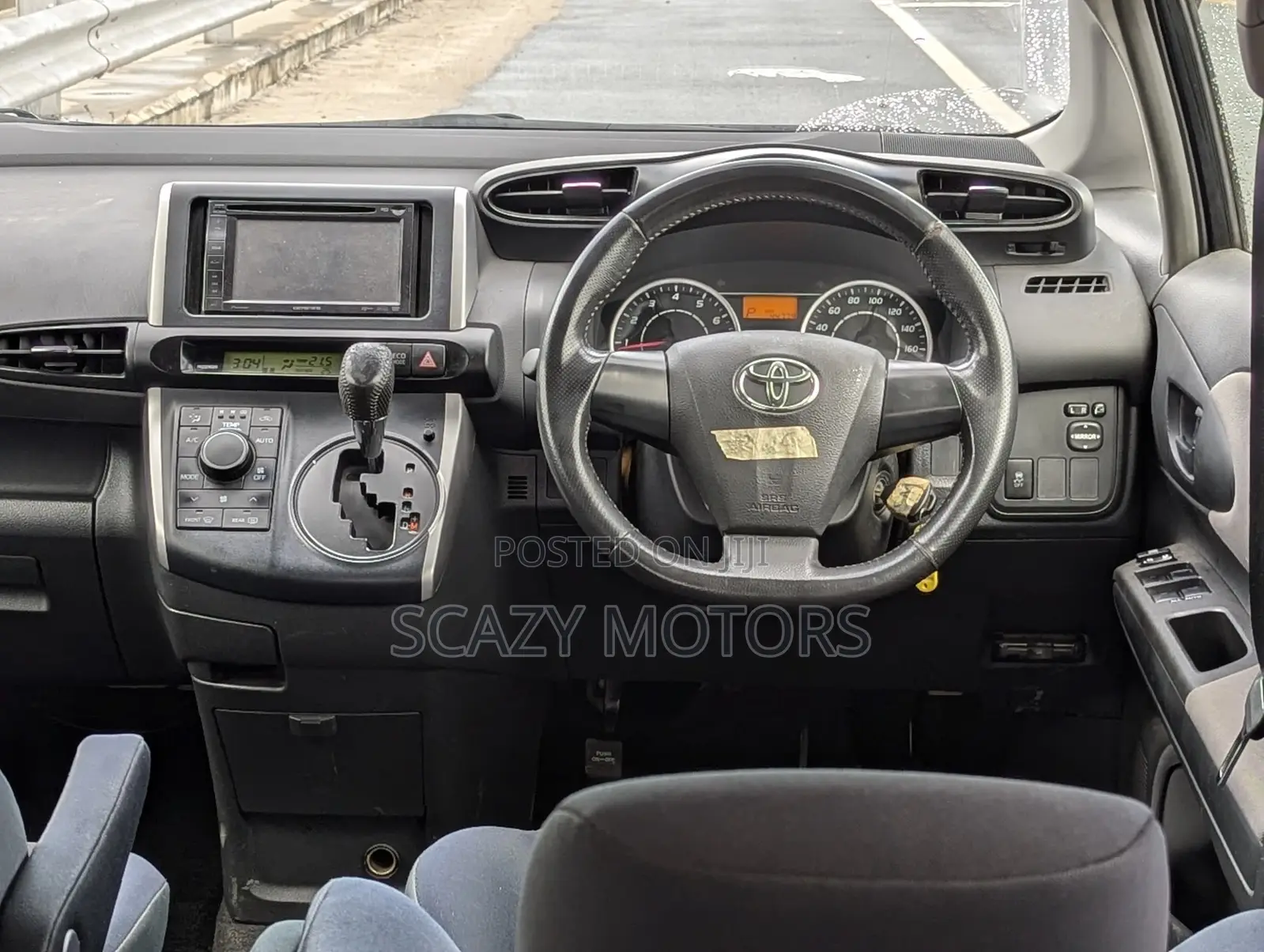 Toyota Wish 2012 Gray