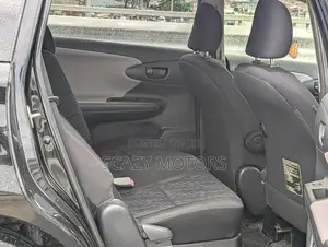 Toyota Wish 2012 Gray