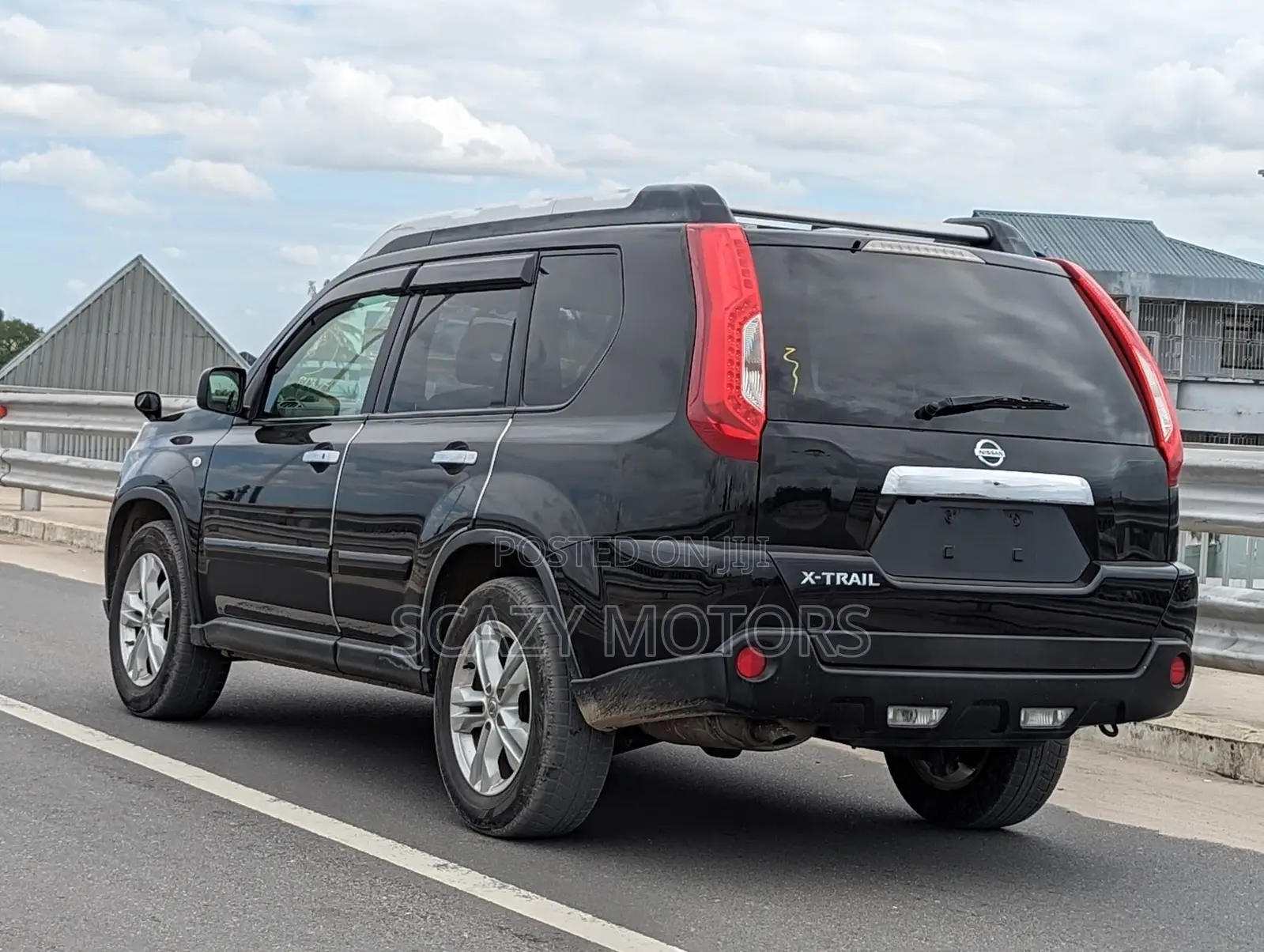 Nissan X-Trail 2011 Black