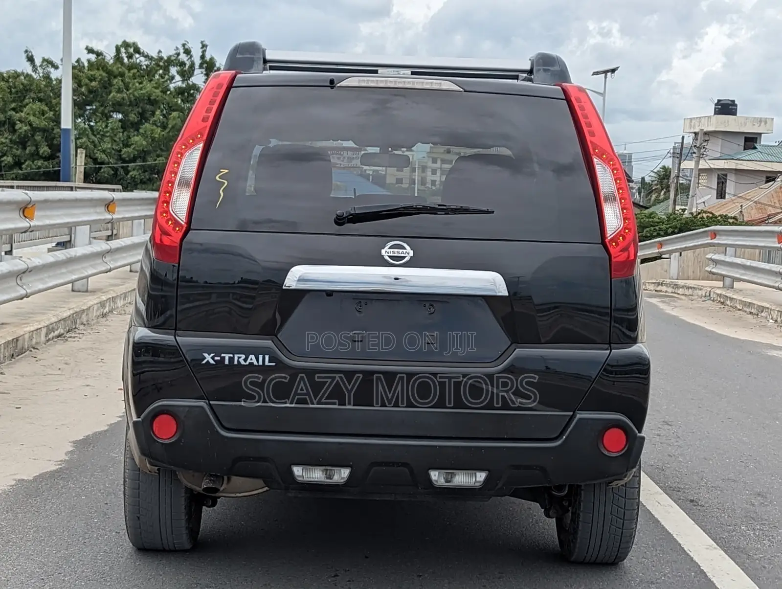 Nissan X-Trail 2011 Black