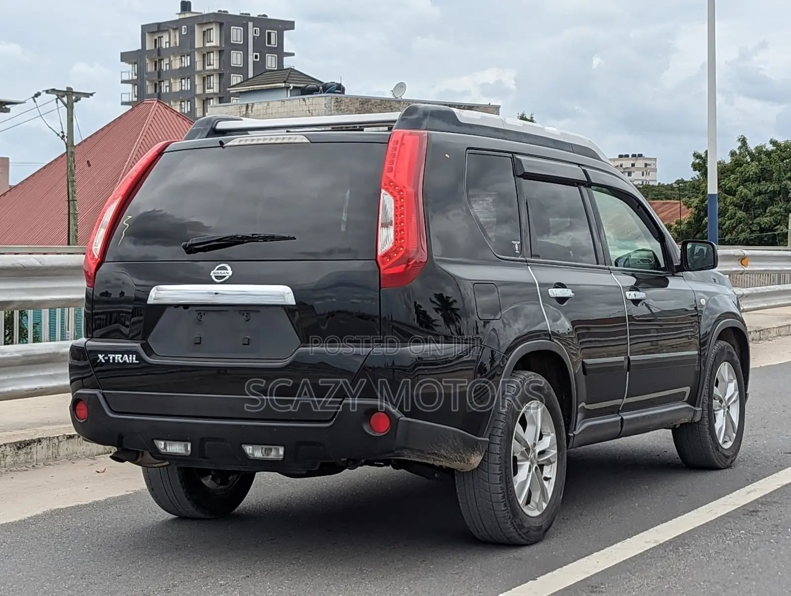Nissan X-Trail 2011 Black
