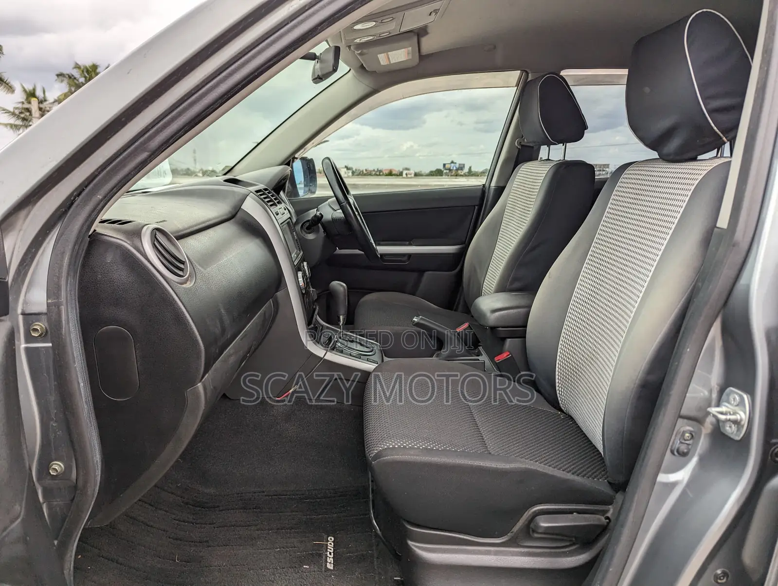 Suzuki Escudo 2008 Gray