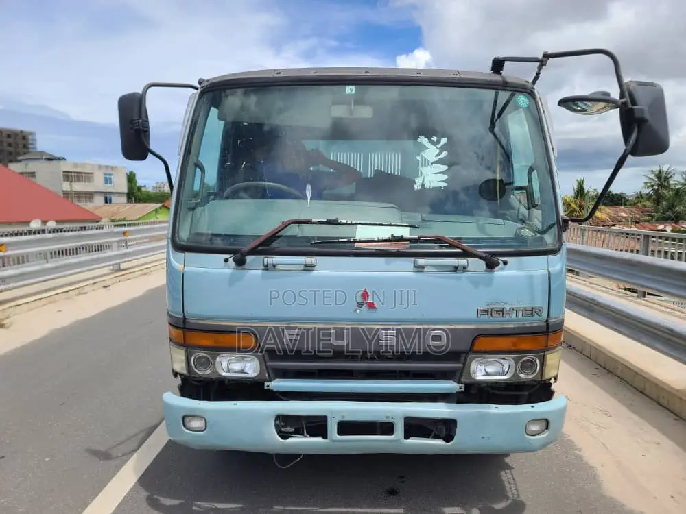 Mitsubishi Fusso Tipper
