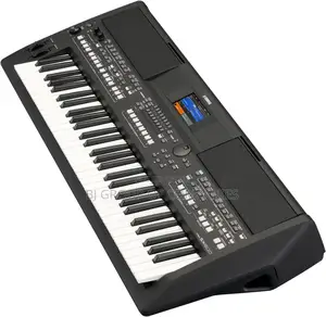 Yamaha PSR-SX600 Arranger Workstation