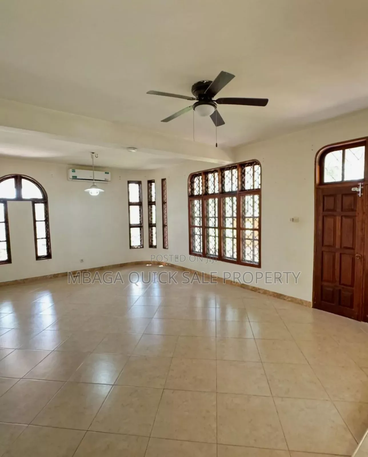6bdrm House in Jangwani Beach for rent