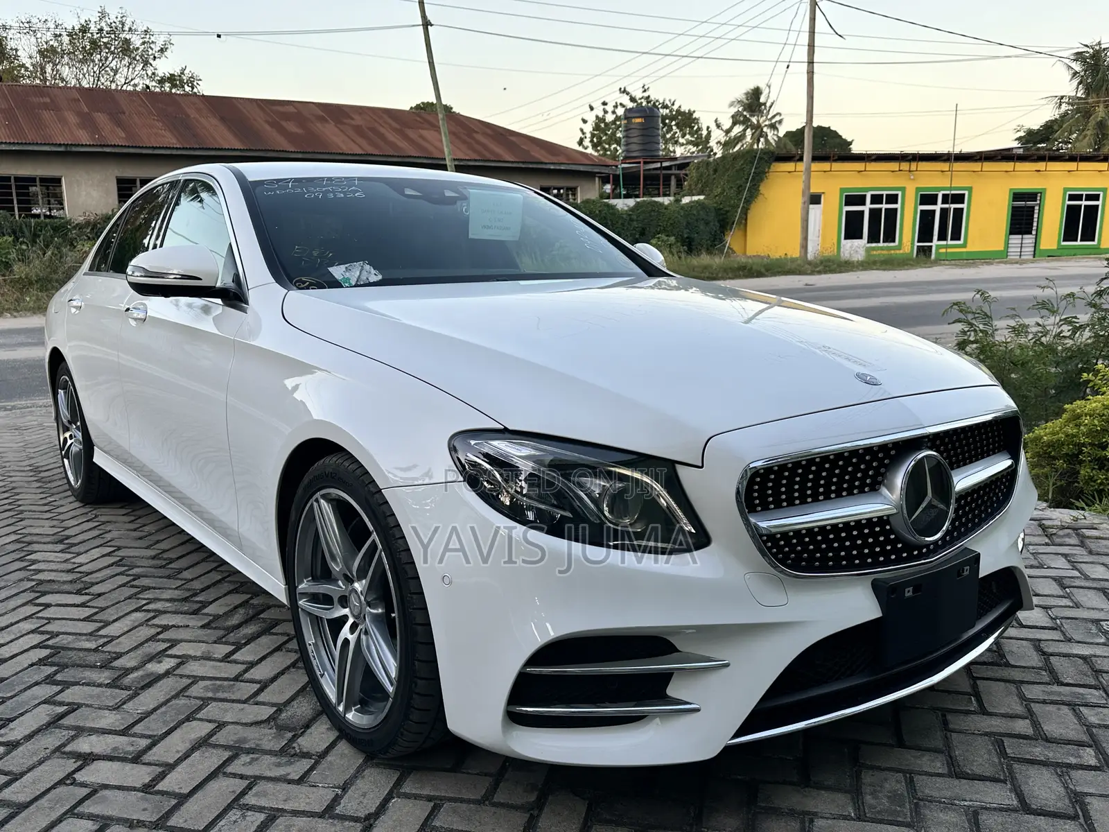 Mercedes-Benz E250 2017 White