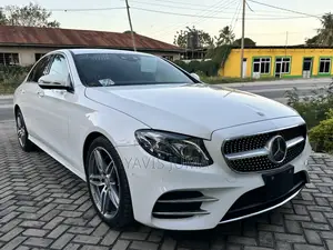 Mercedes-Benz E250 2017 White