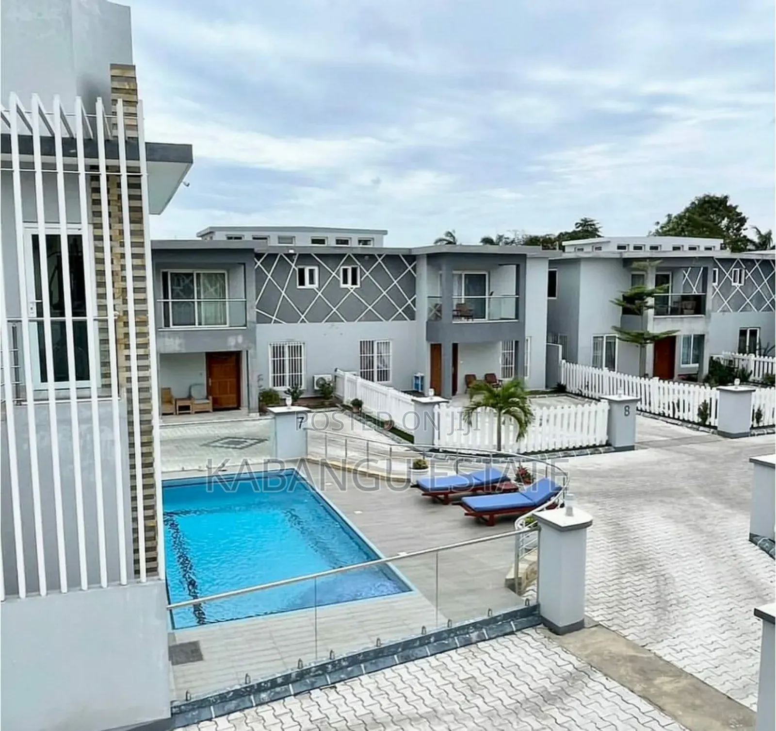 Furnished 4bdrm Villa in Oysterbay, Kinondoni for rent