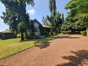 6bdrm Apartment in Snant, Moshi Urban for sale