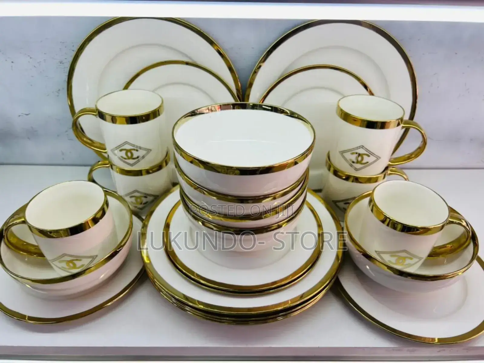 Dinner Set Gold Nzuri Sana