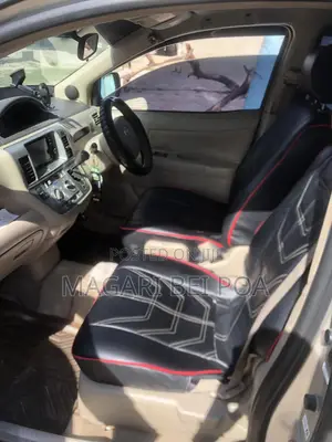Toyota Raum 2007 Silver