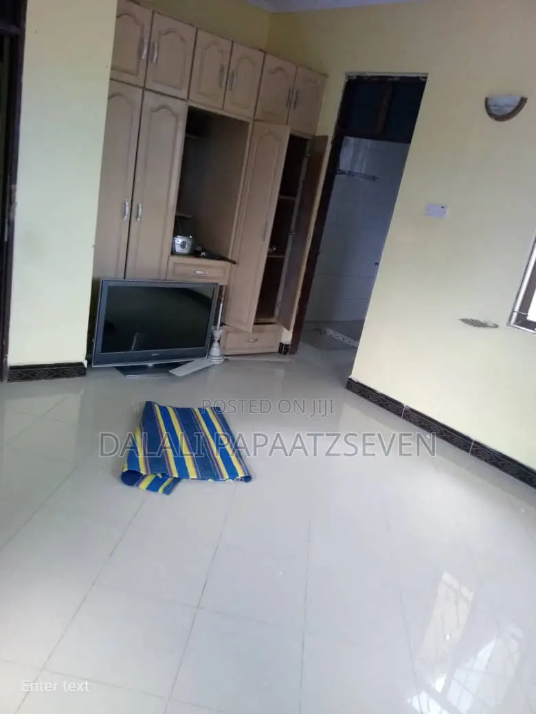 3bdrm House in Dalalipapaatzseven, Kinondoni for sale