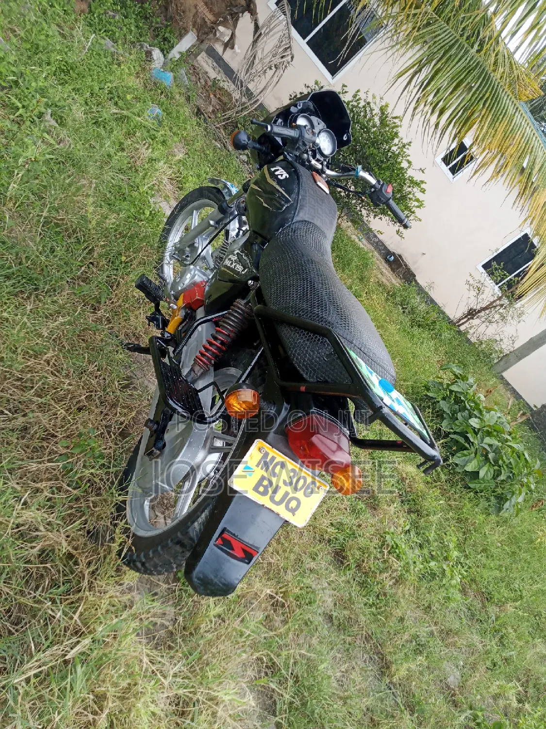 TVS 2020 Black