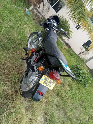 TVS 2020 Black
