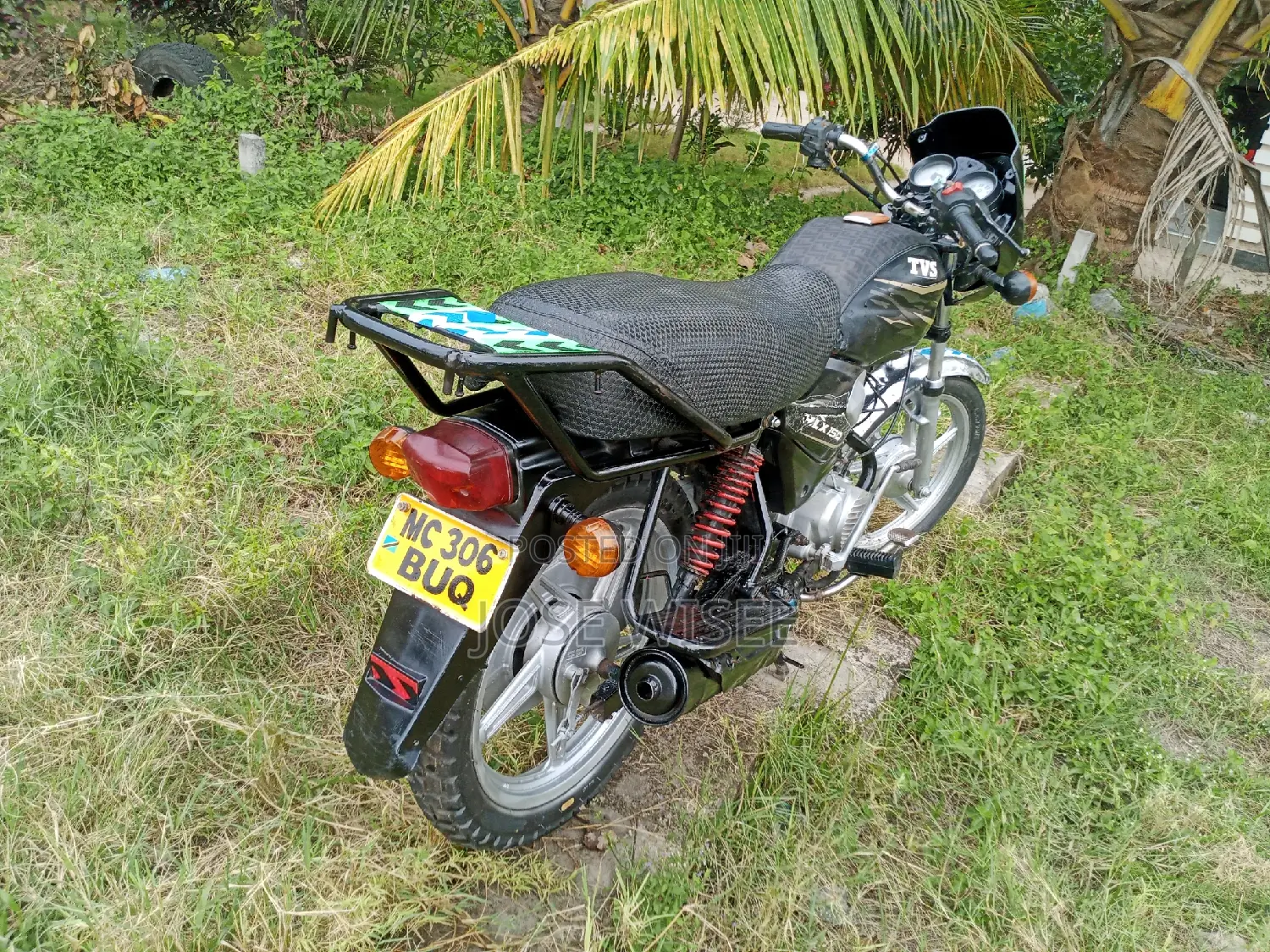 TVS 2020 Black