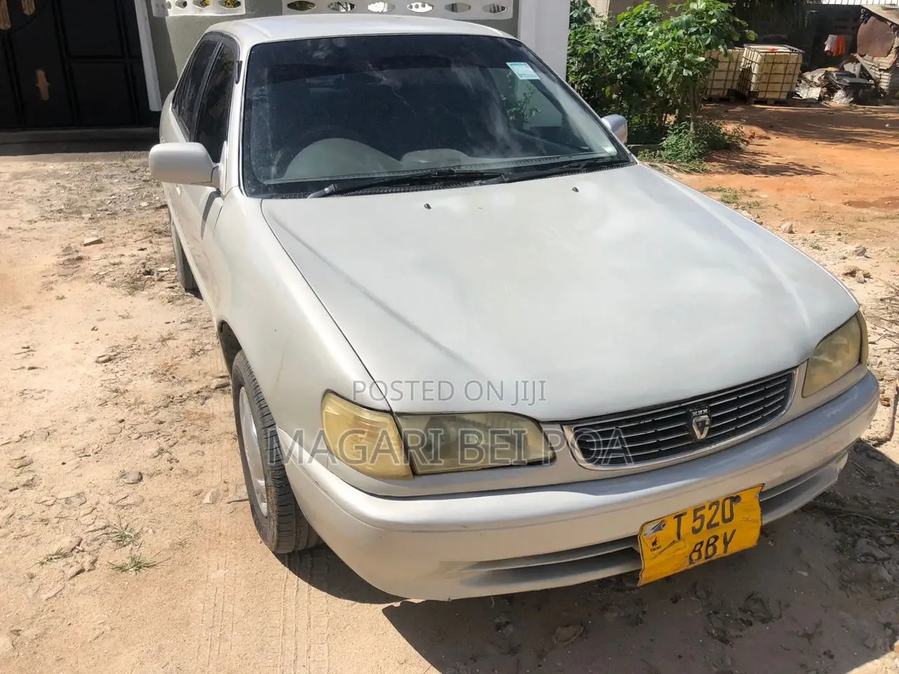 Toyota Corolla 2000 Silver