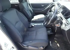Toyota Kluger 2005 Pearl