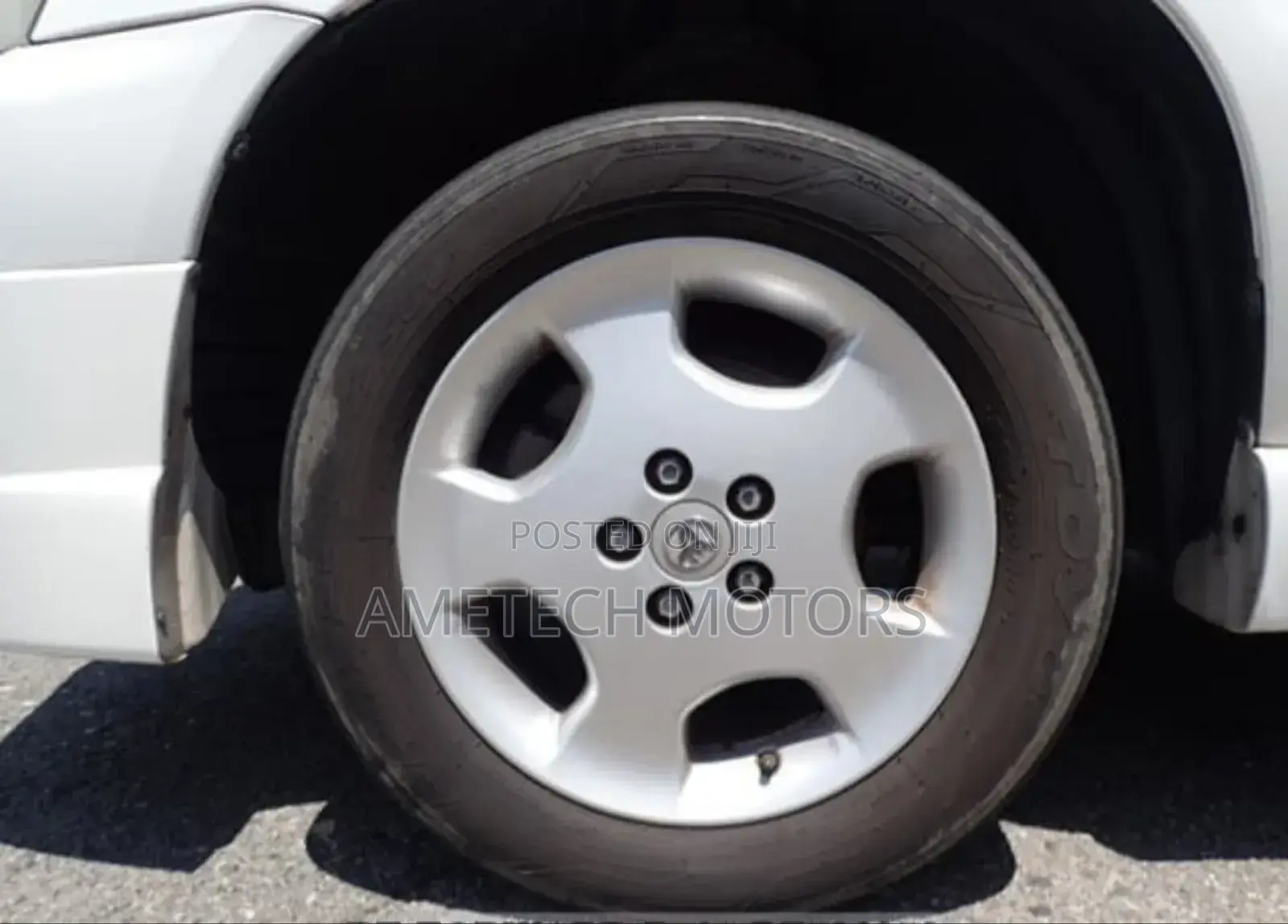 Toyota Kluger 2005 Pearl
