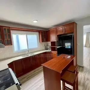 Furnished 5bdrm Villa in Oyster Bay for rent