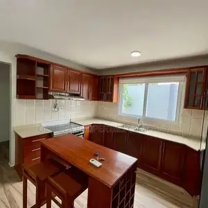 Furnished 5bdrm Villa in Oyster Bay for rent