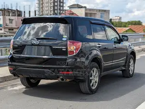 Subaru Forester 2011 Black